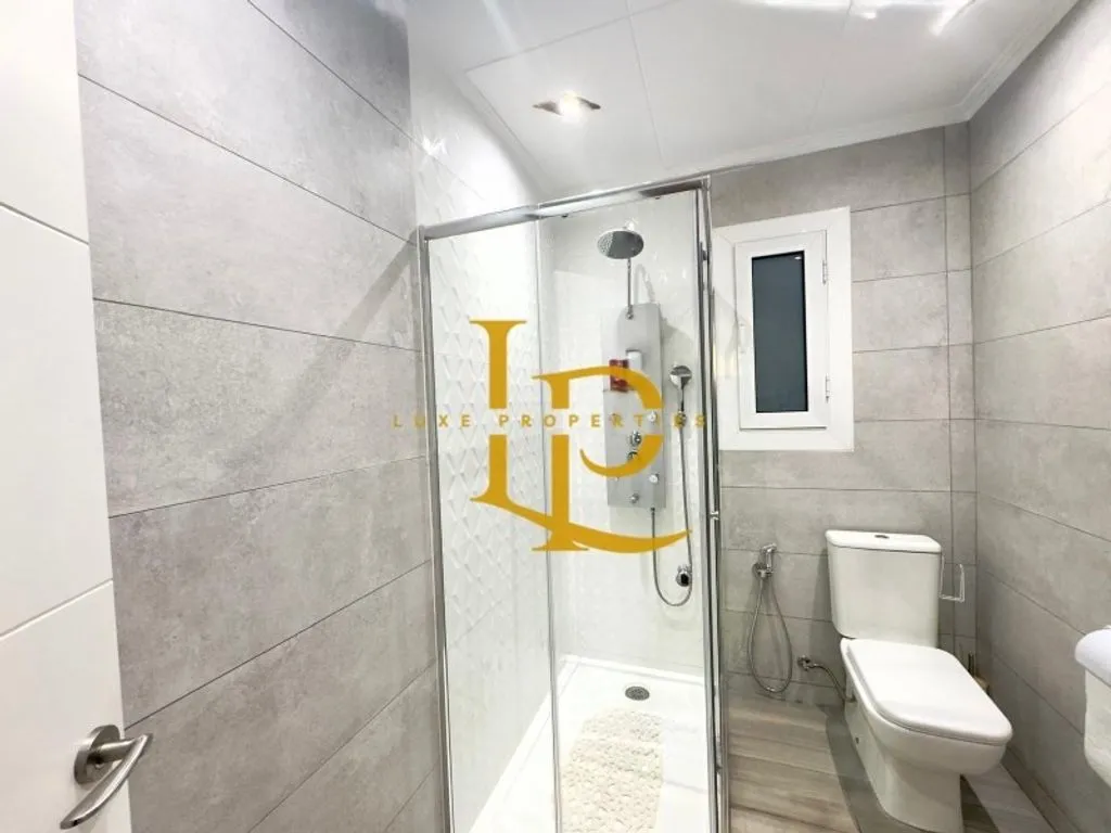 Salles de bain - Luxury Duplex with Terrace in Cerdanyola del Vallès