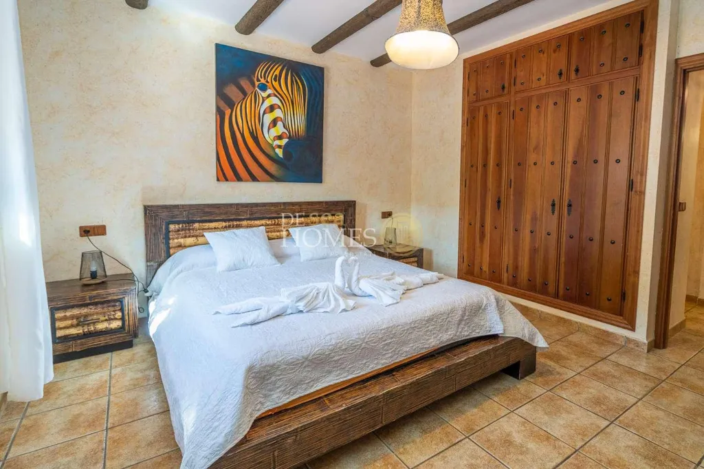 Magamistoad - Detached Villa with Pool in Frigiliana