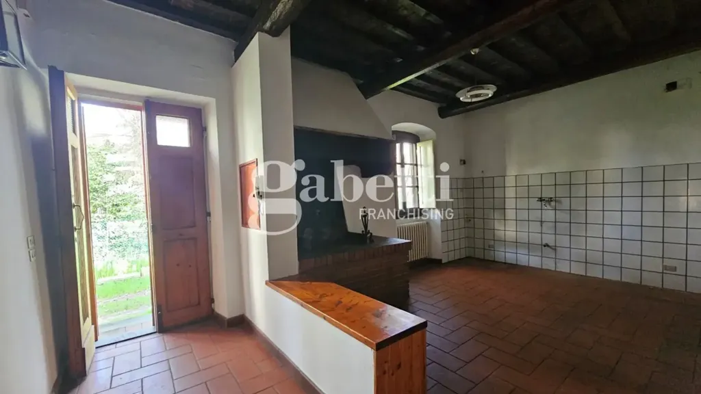 Soggiorno - Rustic-Style Apartment with Private Garden in Scandicci