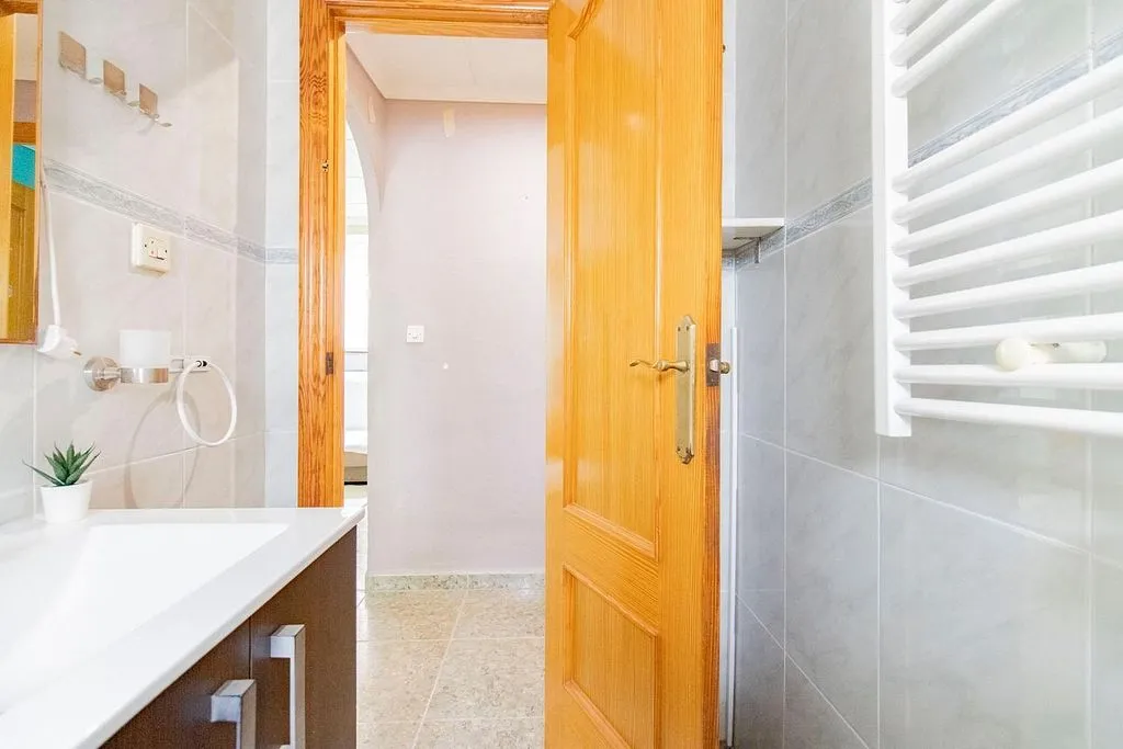 Vannitoad - Apartment with Potential in Puerto de Sagunto