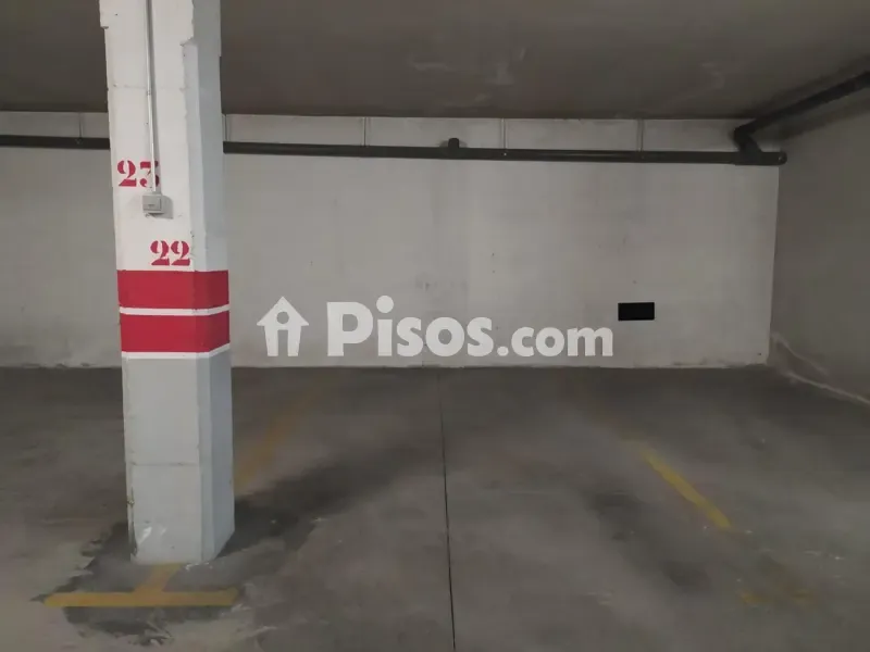 Garage - Duplex with East View in Zona Alta, Ponferrada