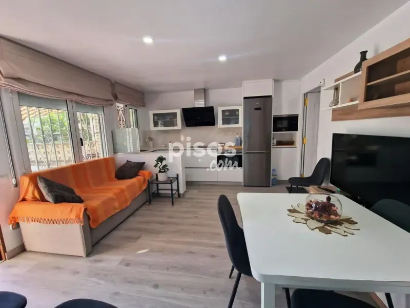 Salle à manger - Furnished Flat with Sea View in Cambrils