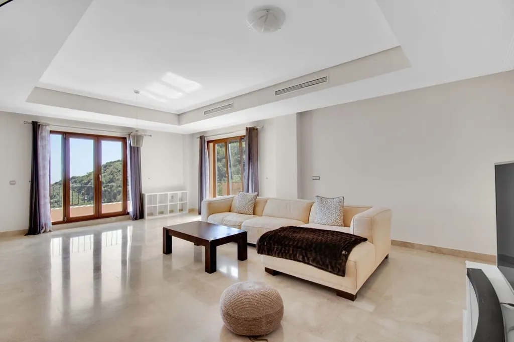 Elutuba - Andalucian Villa with Pool in Benahavís