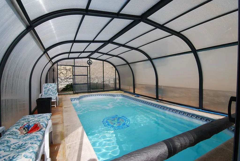 Piscine - Chalet with Pool in Navas del Rey