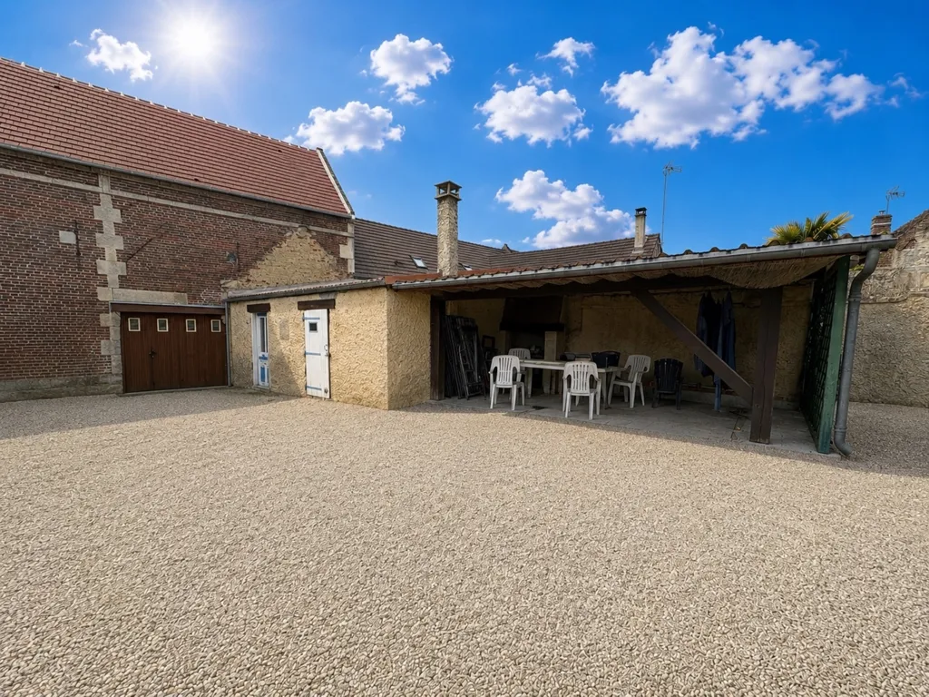 Jardin - Longère avec Dépendance à Bazicourt