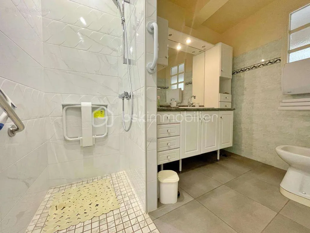 Salles de bain - Maison de ville avec jardin à Rabastens