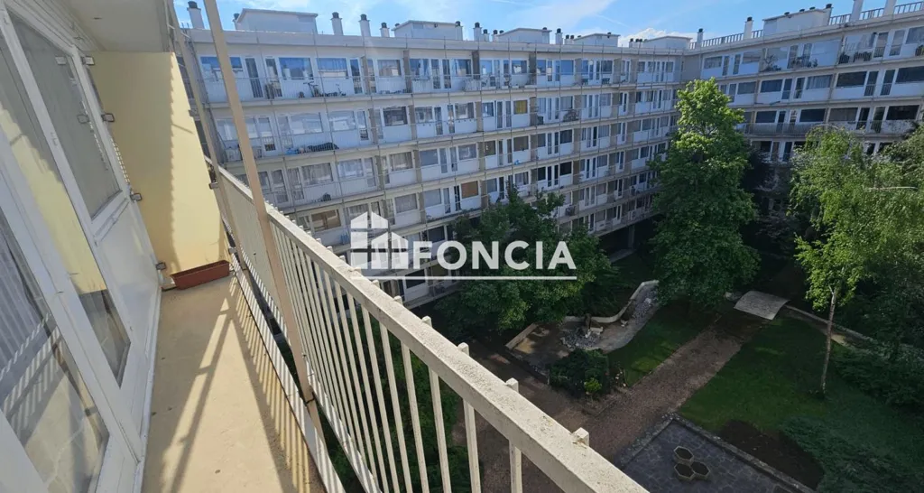 Balcon - Appartement 3 Pièces avec Vue Seine à Le Pecq