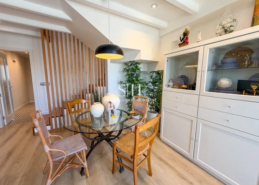 Dining Room - Contemporary Villa with Private Pool in San Fulgencio