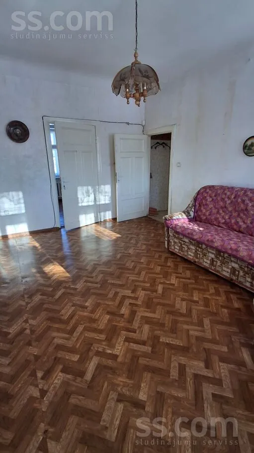 Appartement 3 pièces à Rīga