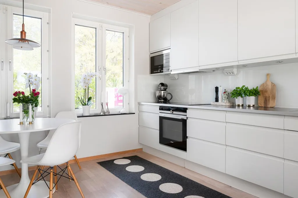 5-toaline maja asukohas Solna