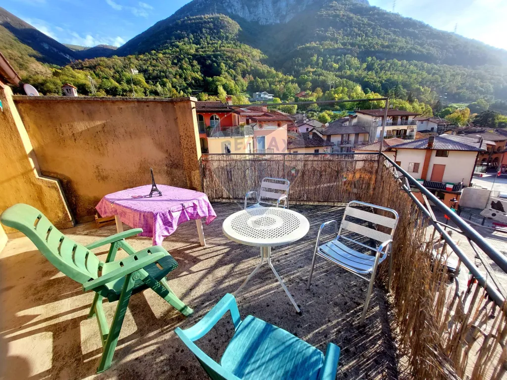 Terrasse - Casa Indipendente with Terrace in Monasterolo del Castello