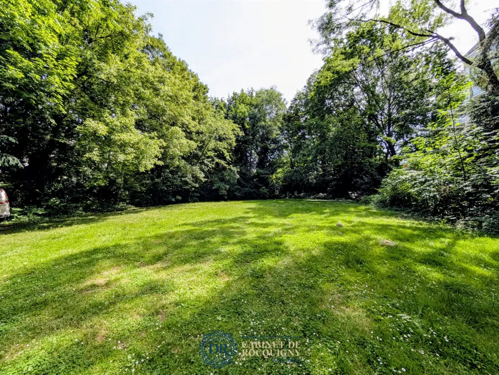 Aed - Buildable Plot in Mouillere, Orleans