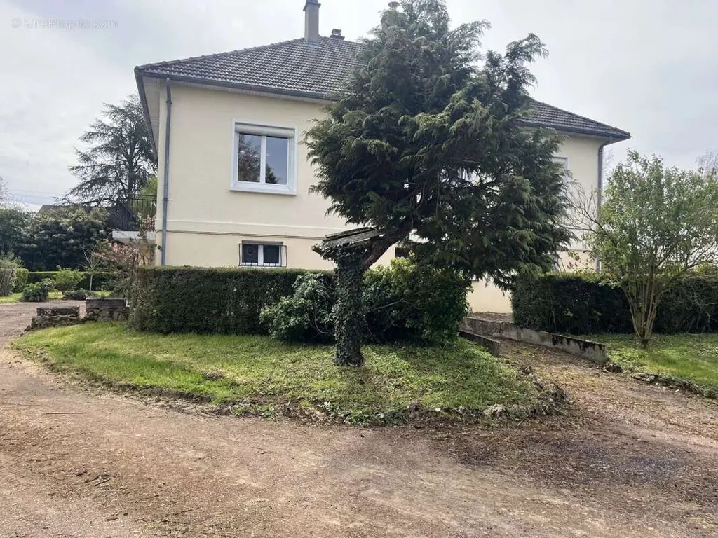 Maison 5 pièces à Marzy