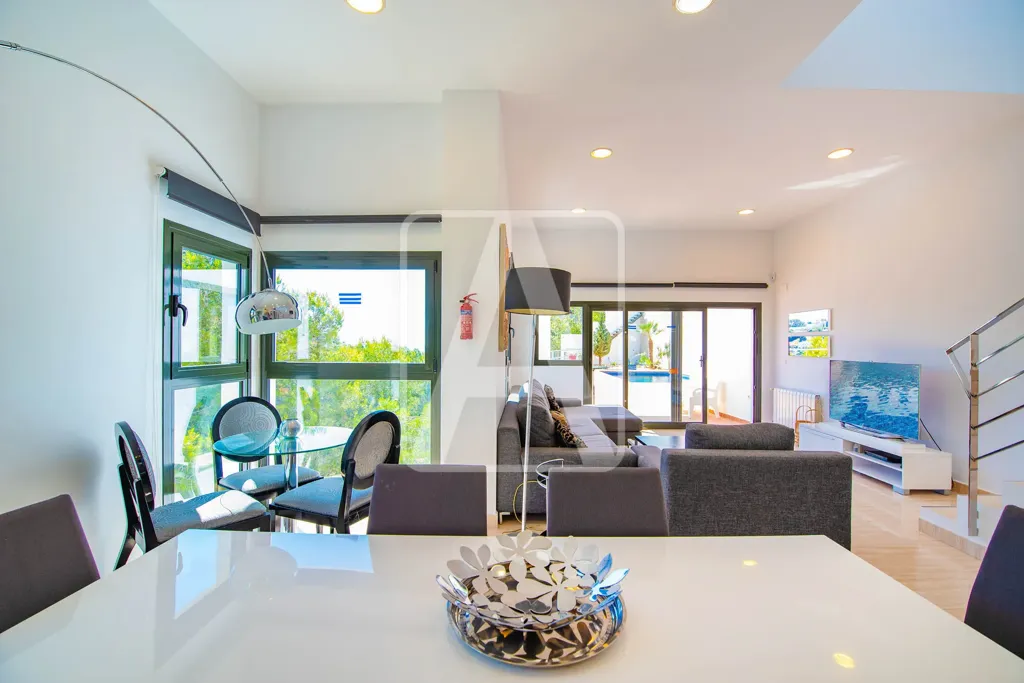 Salle à manger - Villa with Sea View in Benissa