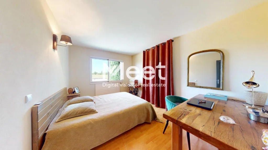 Magamistoad - 6-Piece House with Pool in Hauterive