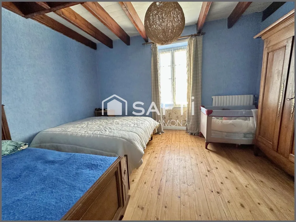 Chambres - Maison à Rénover avec Jardin en Centre-Ville