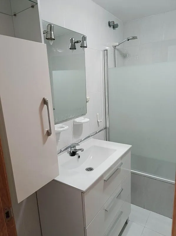 Vannitoad - Furnished Flat with Garage in Médico Ballina