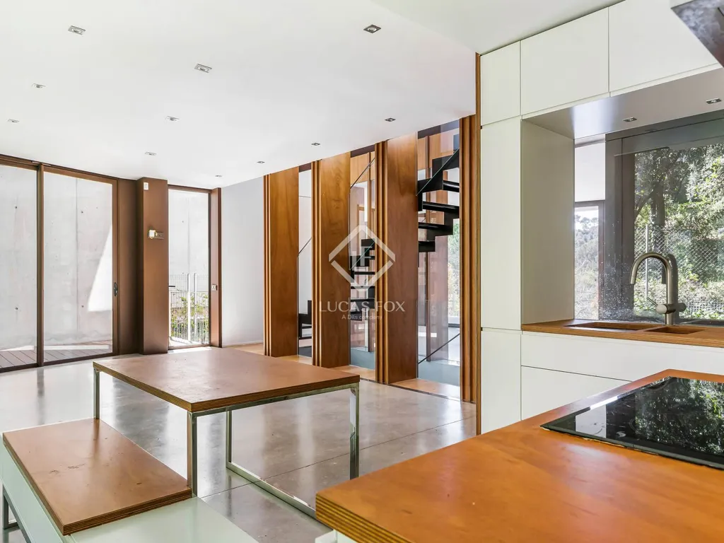 Köök - Minimalist Villa with Infinity Pool in El Golf, Sant Cugat