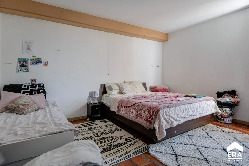 Chambres - Bien d'Investissement Semi-Mitoyen à Lanaken