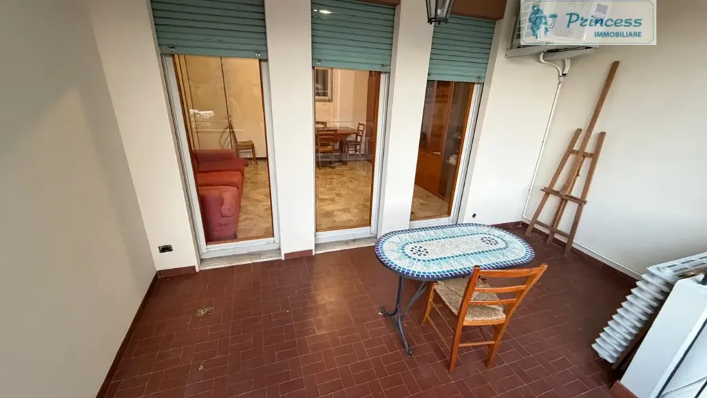 Terrasse - Quadrilocale with Balcony and Terrace in Schio