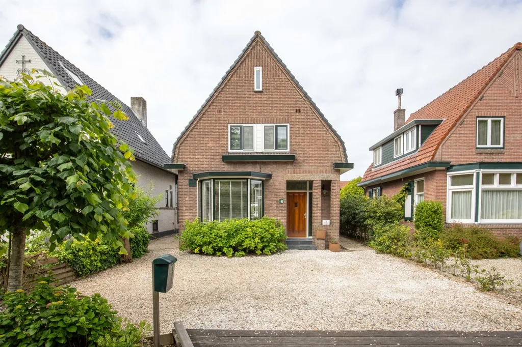 Välivaade - Villa with Boat Mooring in Aalsmeer