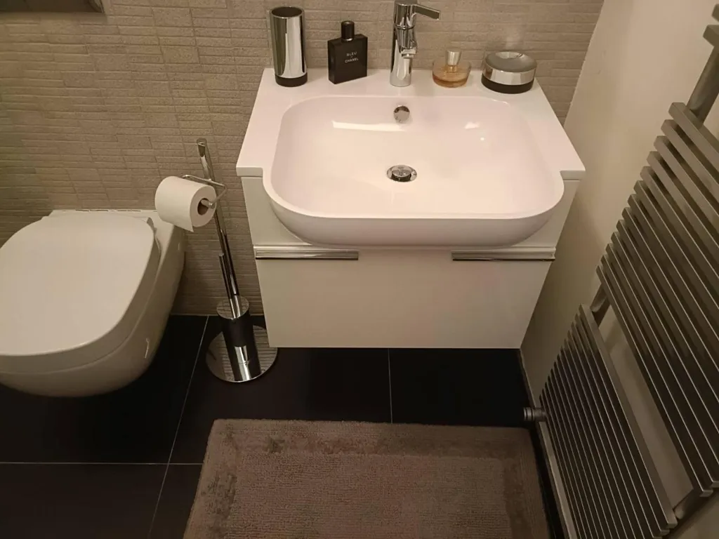 Salles de bain - Independent House with Garden in Fabriano