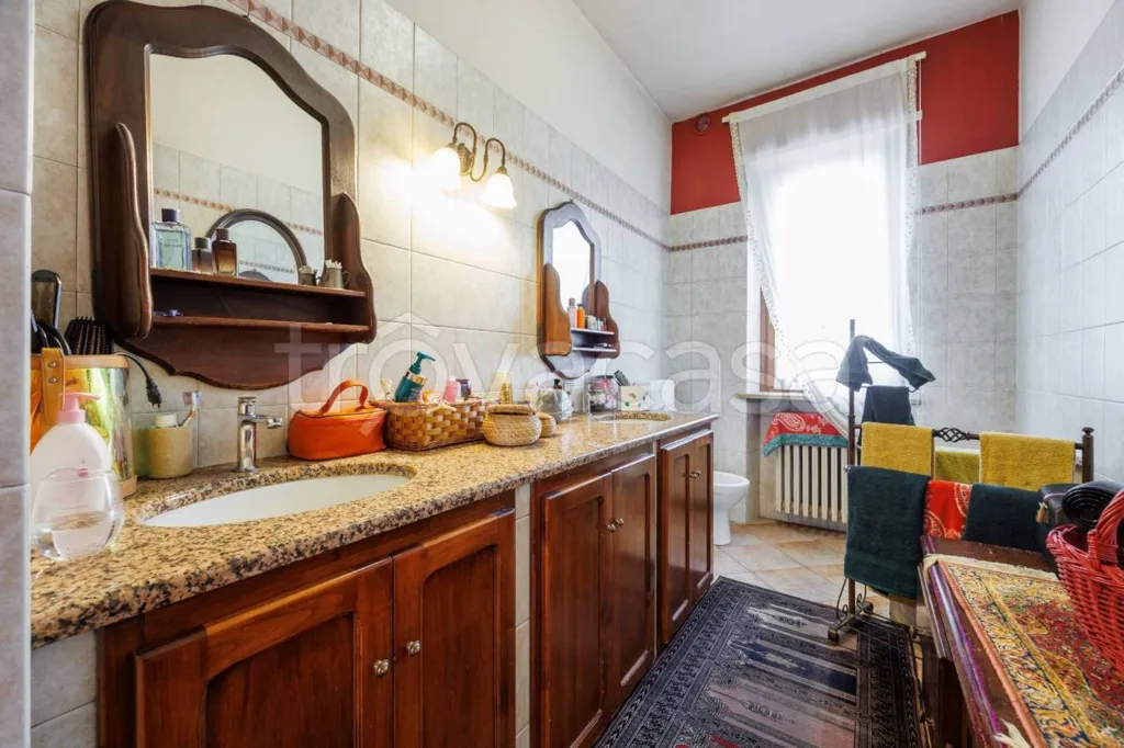 Vannitoad - Villa with Private Garden in Trofarello