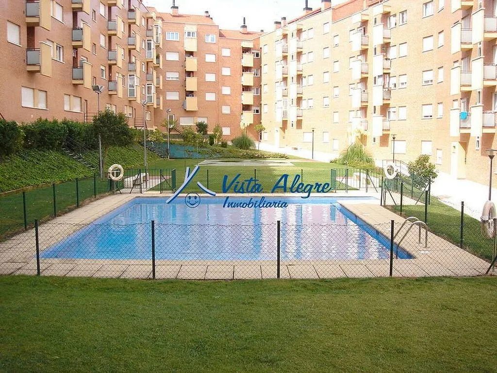 Bassein - Apartment with Pool in Central Haro