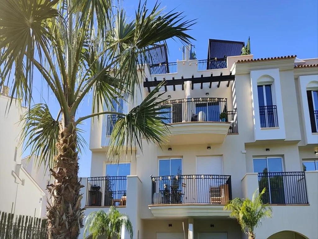 Välivaade - Penthouse with Pool in Denia