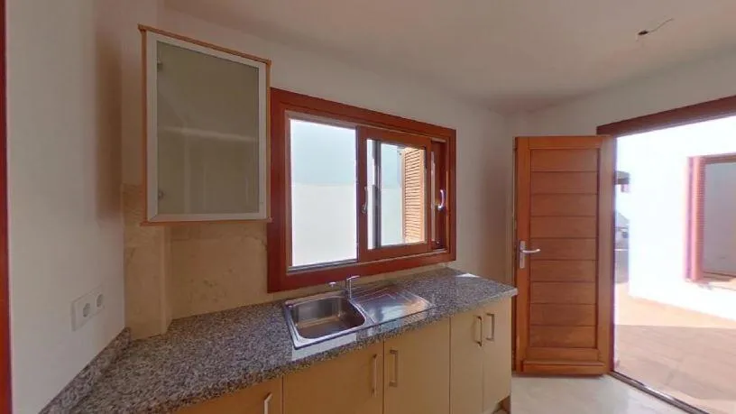 Cuisine - Spanish-Style Chalet with Pool in Corvera