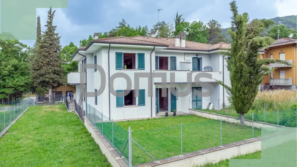 Välivaade - Spacious Apartment with Private Garden in Sarsina
