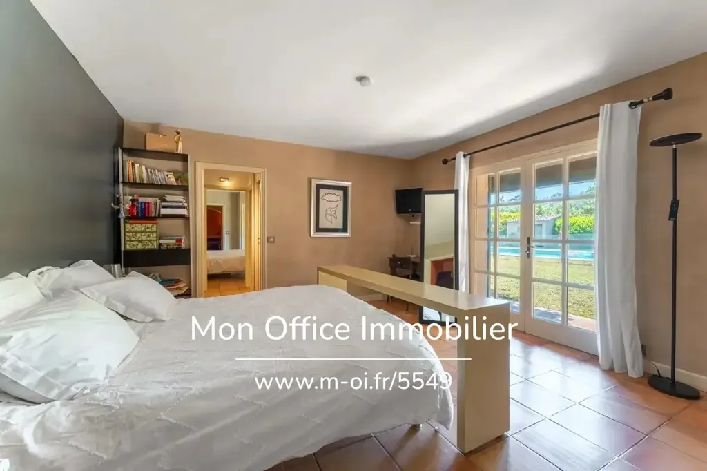Camere da letto - 10-Bedroom House with Jacuzzi in Rognes