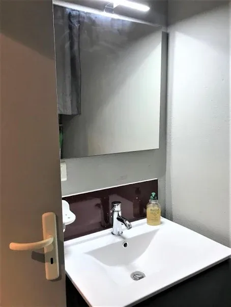 Salles de bain - Appartement Meublé pour Étudiant à Albi