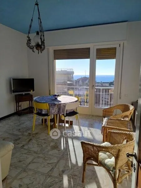 Salle à manger - Spacious Apartment with Sea View in Celle Ligure