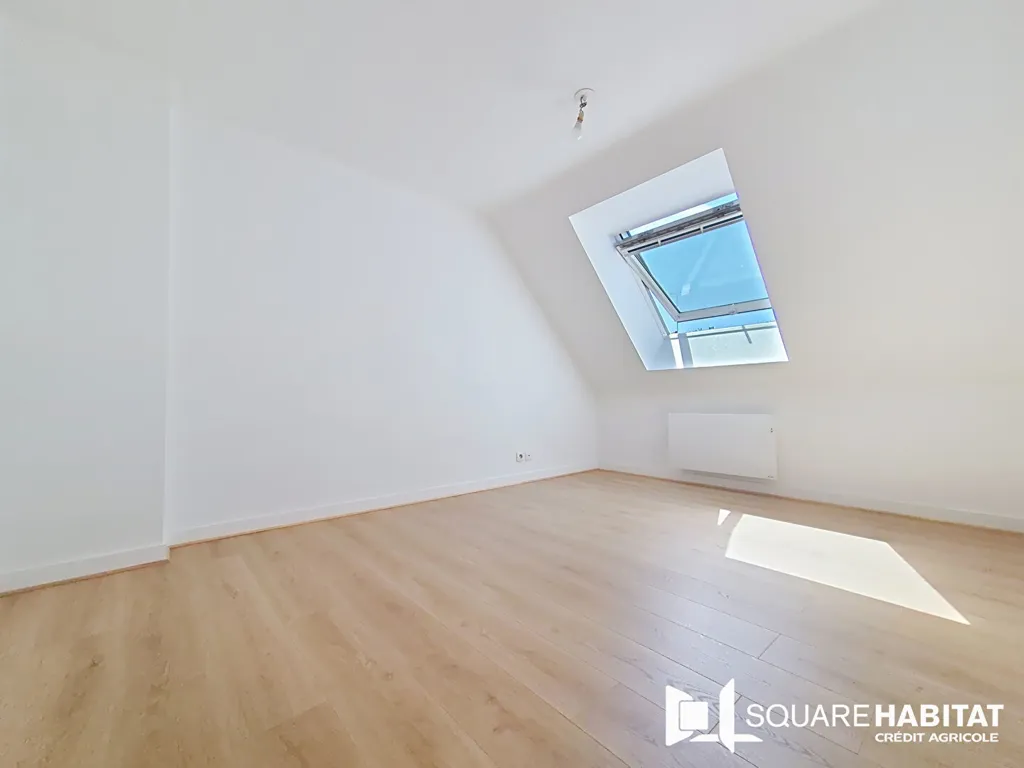 Toad - Renovated Duplex with Balcony in Vannes