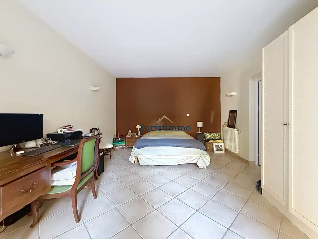 Chambres - Maison Bourgeoise avec Jardin à Sablet