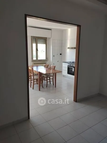 Sala da pranzo - Apartment with Terrace in Spoltore