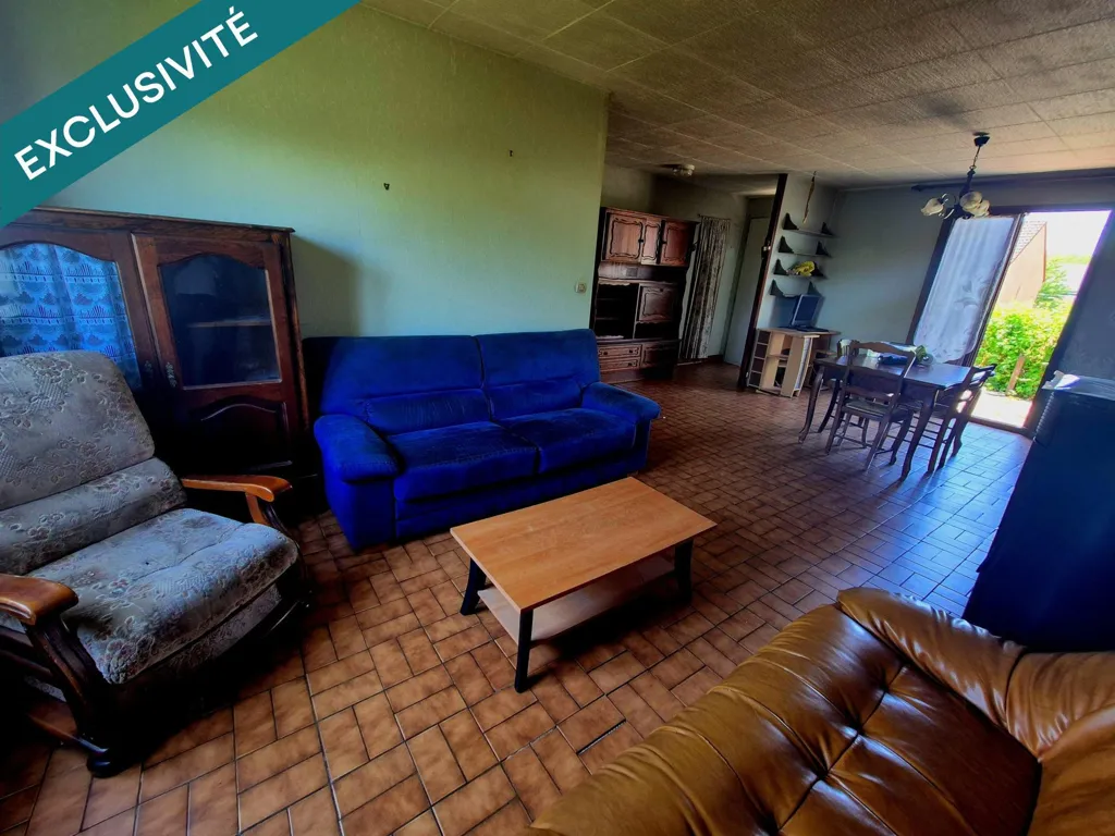 Soggiorno - House with Garden in Montchanin