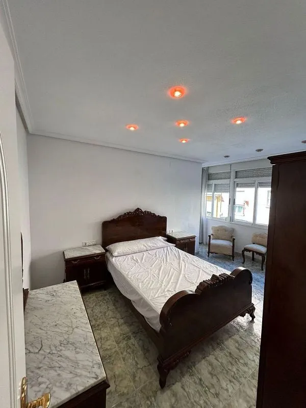 Chambres - Furnished Flat with Heating in Cieza
