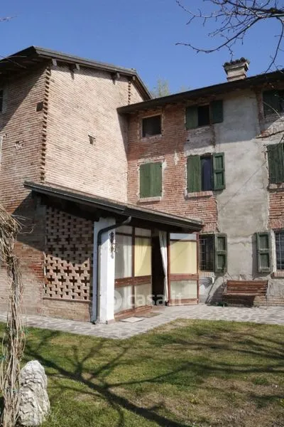 Välivaade - Independent House with Private Garden in Carpi