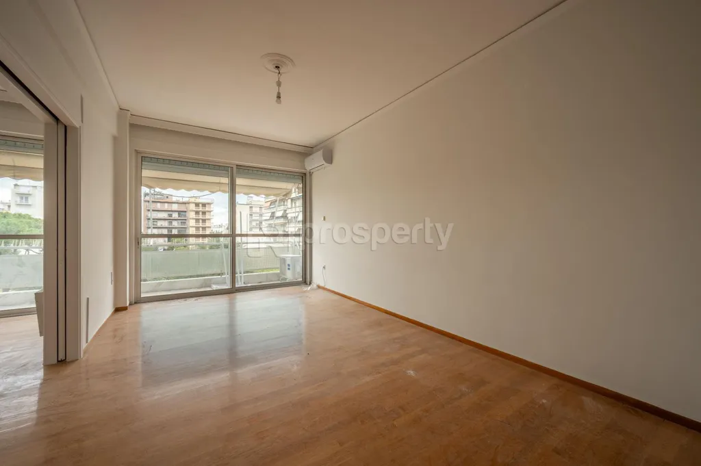 Toad - Renovated Apartment with Sea View in Patras