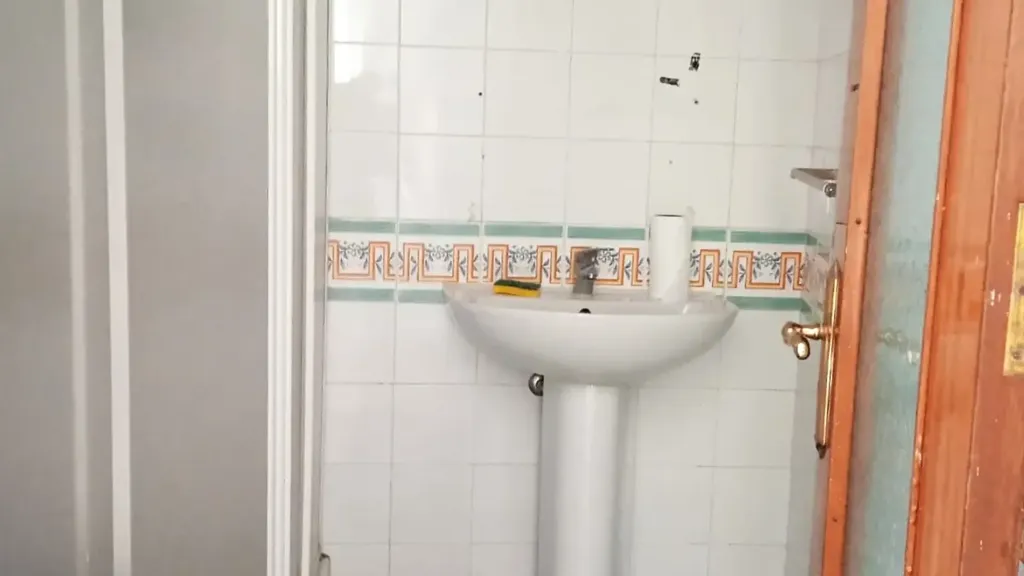 Vannitoad - Two-Bedroom Apartment with Balcony in Palermo