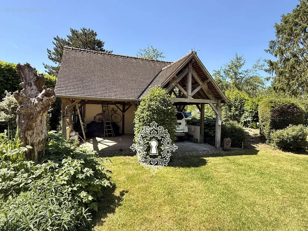 Giardino - Briarde Property with Garden in Yonne