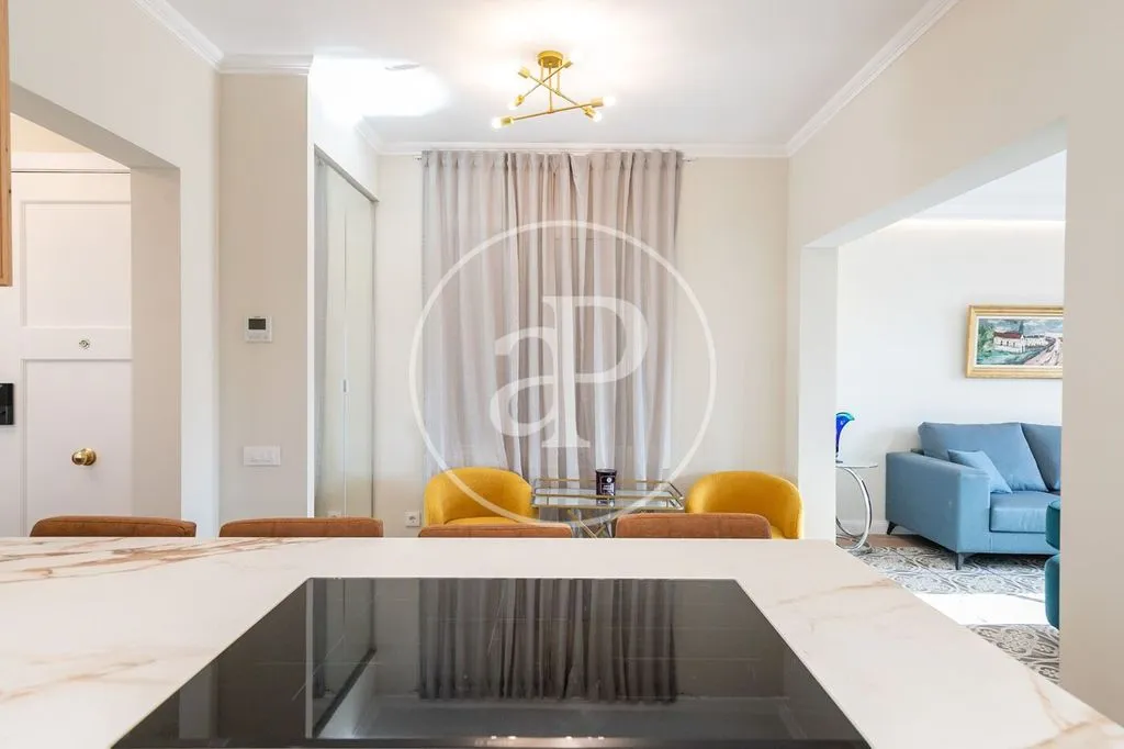 Cuisine - Luxury Flat with Balcony on Consell de Cent, Barcelona