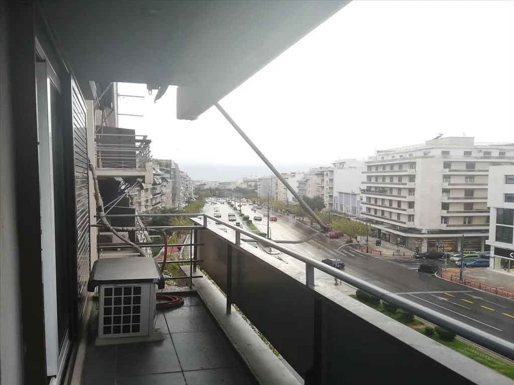 4-toaline korter asukohas Athens