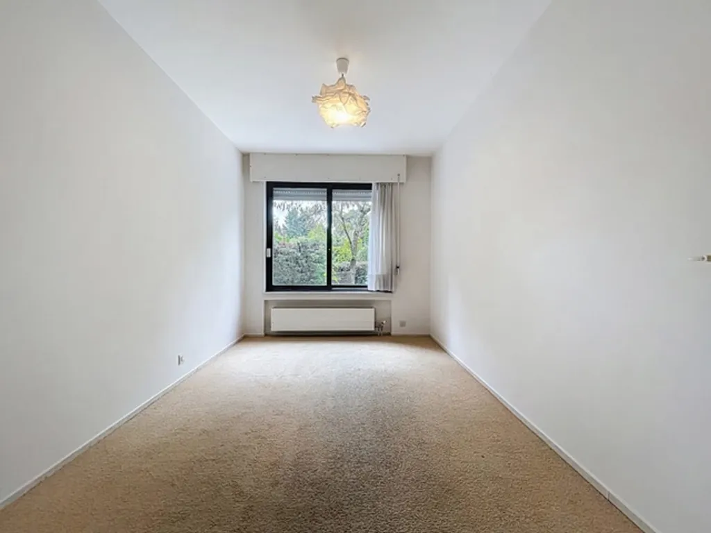 Stanze - Bright Ground Floor Apartment with Garden in Quiet Area