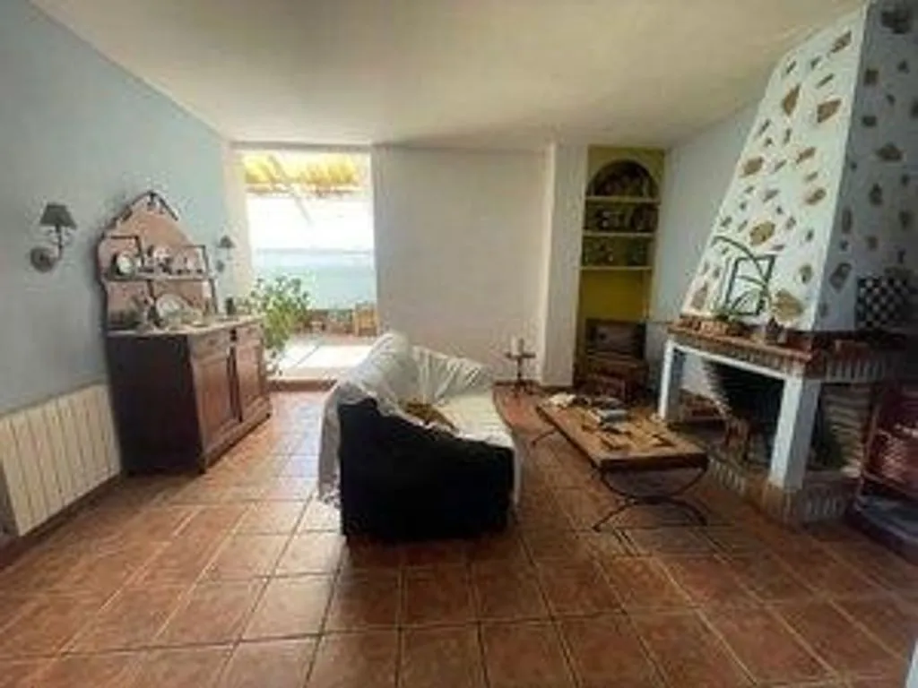 Elutuba - Penthouse with South-Facing Terrace in Murcia