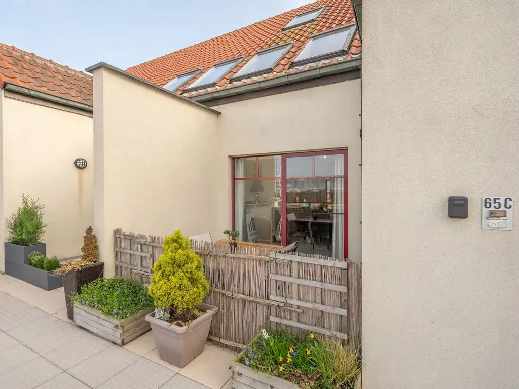 Aed - Duplex Apartment with Terraces in Blankenberge