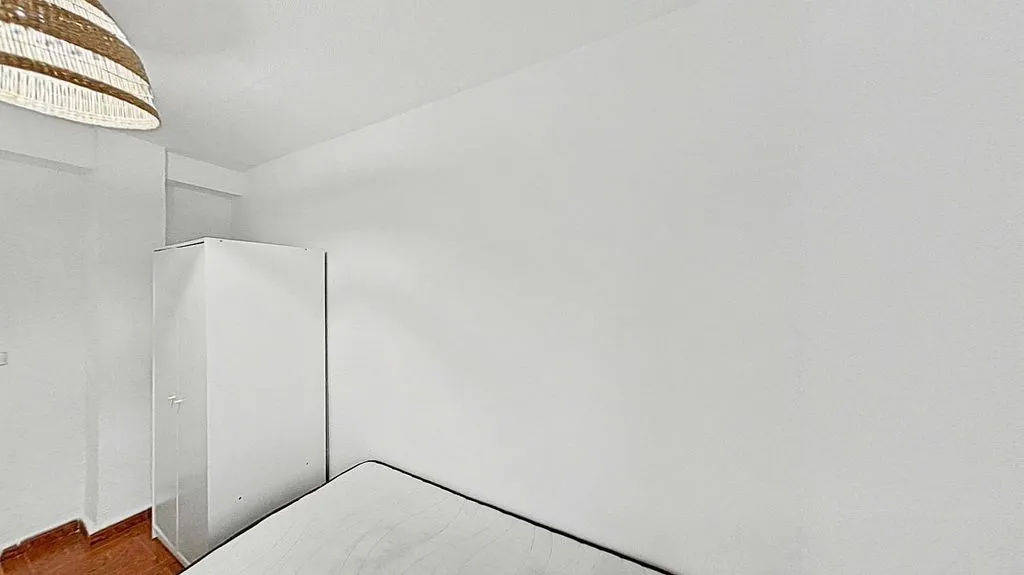 Chambres - 3-Bedroom Apartment with Terrace in San Nicasio