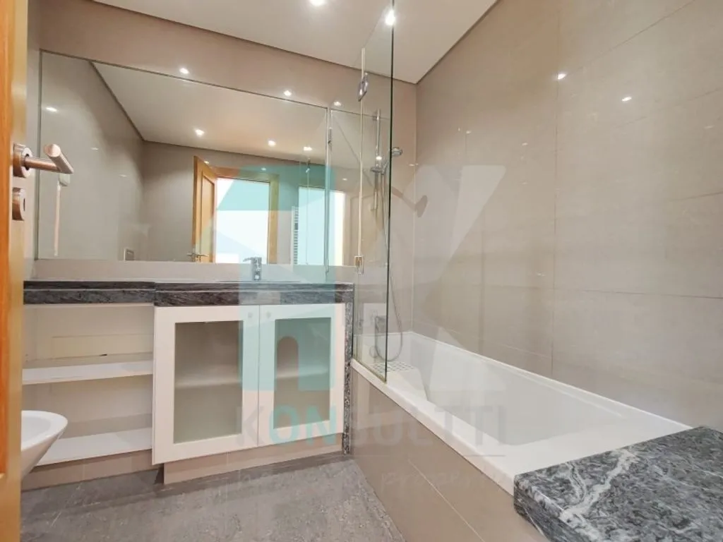 Bagni - Luxury Villa with Pool in Penha Longa, Cascais